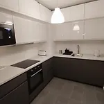 Harmony Terrace With Free Garage