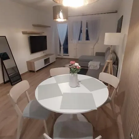 Harmony Terrace With Free Garage Appartement