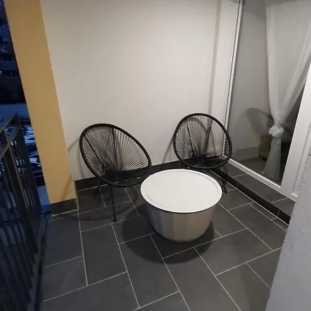 Harmony Terrace With Free Garage דירה