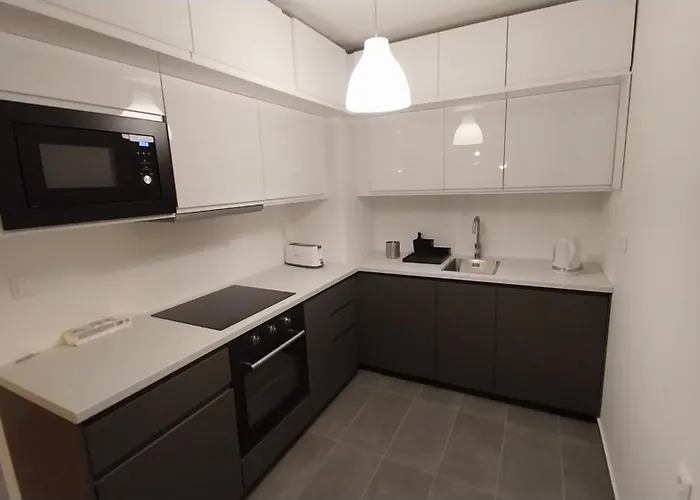 Harmony Terrace With Free Garage